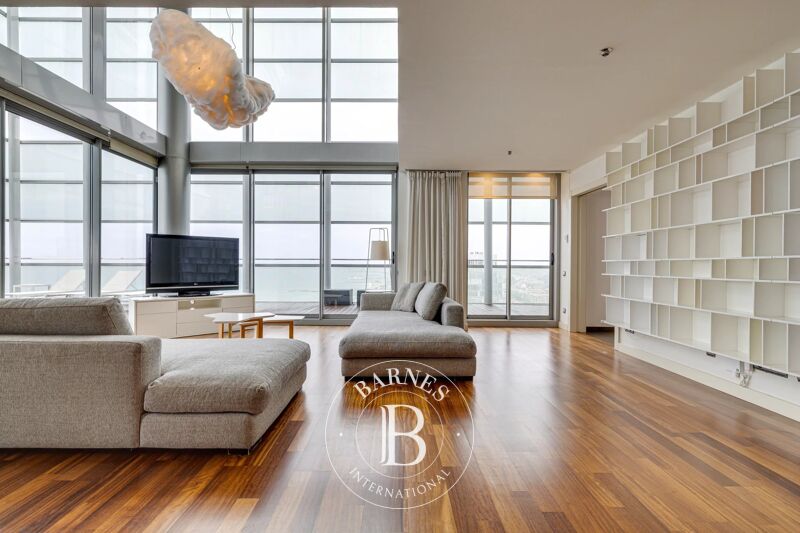 For Rent Penthouse | Barcelona - picture 2